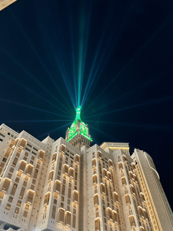 Personal Essay > The Real City That Never&nbsp;Sleeps