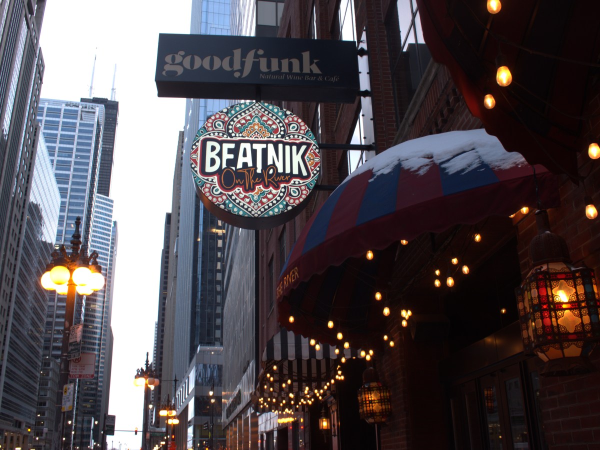 ReRe Eats > Beatnik on the&nbsp;River